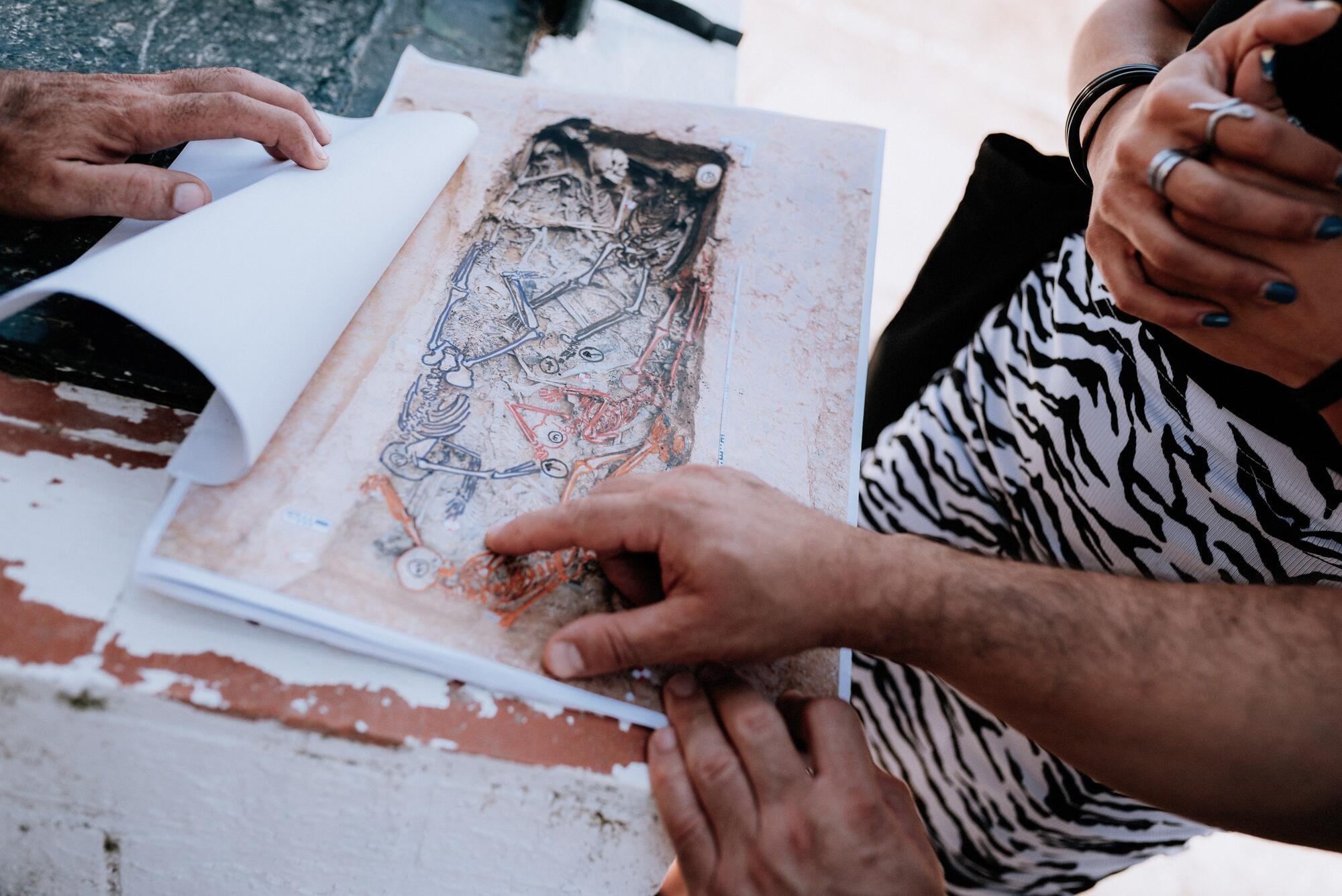 Tantos muertos que nos faltan. Benacazón. Sevilla. - 5